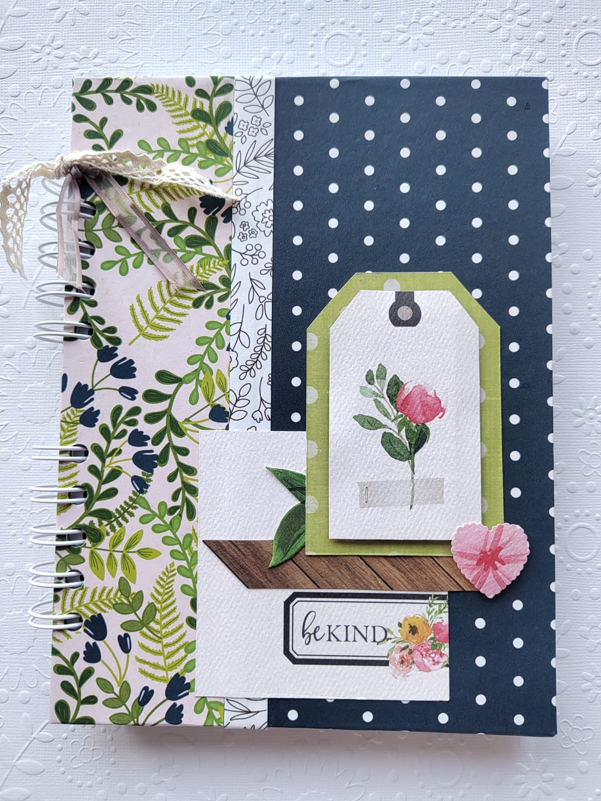 Agenda Permanente Com Capa Decorada Em Scrapbook, Personalizada 15cm X 20cm - Peça única